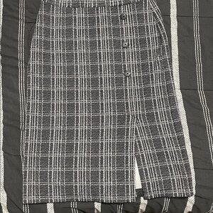 Banana Republic Monochrome Plaid Skirt